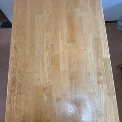 ダイニングテーブルセット　木目　椅子二脚の画像