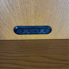 オーダースライド棚付食器棚の画像