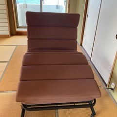 電動リクライニングベットの画像