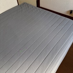 セミダブルベッド　GOKUMIN マットレス　ベッドフレーム付き
の画像