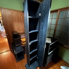 ミラー付き収納の画像