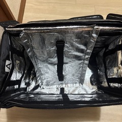 ウーバーイーツ　出前館　配達カバンの画像