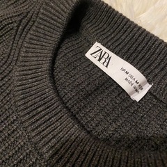 ZARA ニットセーターの画像