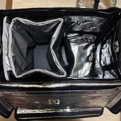 ウーバーイーツ　出前館　配達カバンの画像