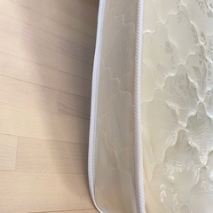 譲ります。ベッドマットの画像