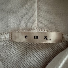 11/15まで受付。レディースパーカーの画像