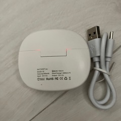 ワイヤレスイヤホンの画像