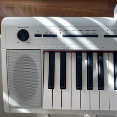 YAMAHAキーボードの画像