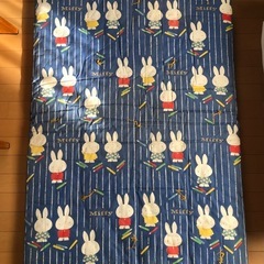 ジュニア敷掛け布団の画像