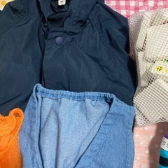 90cm 服　いろいろ　絵本　カッパ紺色の画像