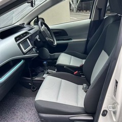 トヨタ　アクアの画像