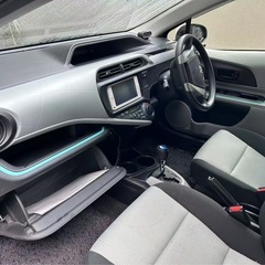 トヨタ　アクアの画像