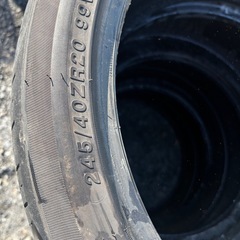 GRENLANDER 245/40ZR20 ４本の画像