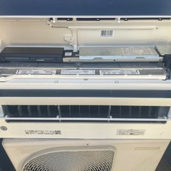 🔴歳末特価(2)　取付費込【製品安心保証付】TOSHIBA 最上級モデル　全自動掃除機機能年 2.5Kw 8-10 大清快! ｢プラズマ空清｣でお部屋の空気をキレイにの画像