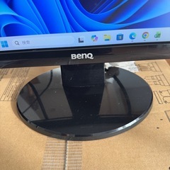 BENQ　24インチモニター　GL2450-B HDMIケーブル付きの画像