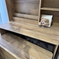 【美品】キッズ用デスク棚・収納付の画像