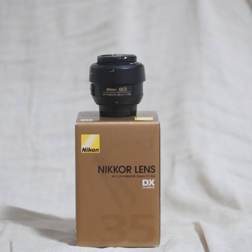 AF-S DX NIKKOR 35mm f/1.8G