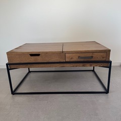 CRASH GATE ローテーブルの画像