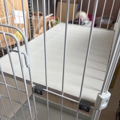 【美品】
アイリス猫2段ケージ の画像