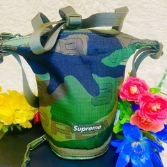 未使用✨SUPREME✨シュプリーム✨ショルダーポーチ✨迷彩✨バッグ✨カモフラ✨の画像