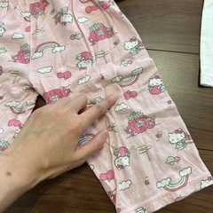 キティーちゃん90サイズ　長袖＆半袖３セットパジャマの画像