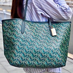 COACH✨コーチ✨トートバッグ✨モノグラム✨シティ✨A4✨ショルダーバッグ✨の画像