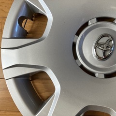 ホイールキャップ15インチハイエースの画像