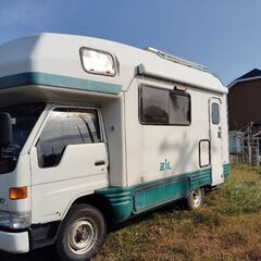 トヨタ、キャンピングカー、カムロ-ドの画像