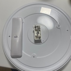 LEDシーリングライト 8畳用（約35W / 薄型 / 調光・調色 / 省エネ / 4000lm）の出品です。の画像