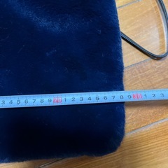 紺　ボア手提げバックの画像
