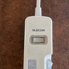 ELECOM 電源タップ 4口 ホワイトの画像
