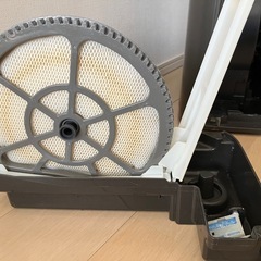  SHARP プラズマクラスター加湿空気清浄機 KI-ST70Y-Hの画像