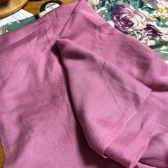 ストール2点【ピンクの方落ちると思われるシミあり】の画像