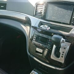 日産エルグランドハイウェイスター、パール７人、オットマン三ヶ所ナビ２．５タイプの画像