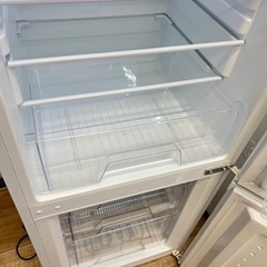 配送設置0円で🆗冷蔵庫142L✨✨の画像