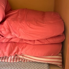 ダブル布団上下、マットレス、掛け敷き、毛布セットの画像