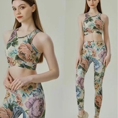 ヨガウェア＋ルームウェア
の画像