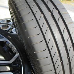 スズキ　スィフトスポーツ純正タイヤの画像