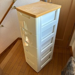 収納入れの画像