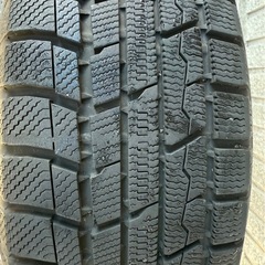 美品　スタッドレスタイヤの画像