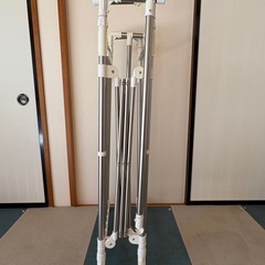 室内物干しスタンド(折りたたみ式)の画像