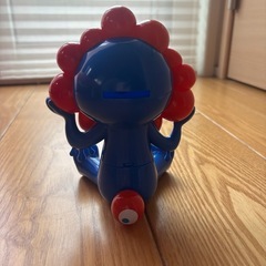 ミャクミャク　貯金箱の画像