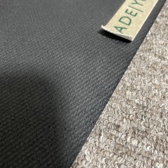 ヨガマット　Jadeyoga　使用感ありの画像