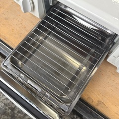 お引取り限定 23年製 リンナイ HOWARO ホワロ LPガス用コンロ 2口ガステーブル ET34NJH4A-W1 両側標準火力バーナー の画像