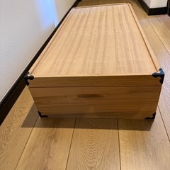 【商談中】
桐衣装箱の画像