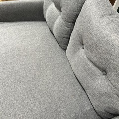 【トレファク神戸南店】グレーカラーの2人掛けソファーです【取りに来られる方限定】の画像