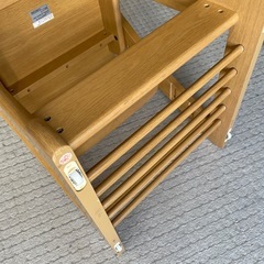 学習椅子勉強椅子の画像