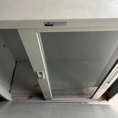 スチールキャビネット　書庫　オフィス家具の画像