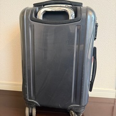 DELSEY スーツケースの画像