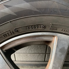 タイヤホイールの画像